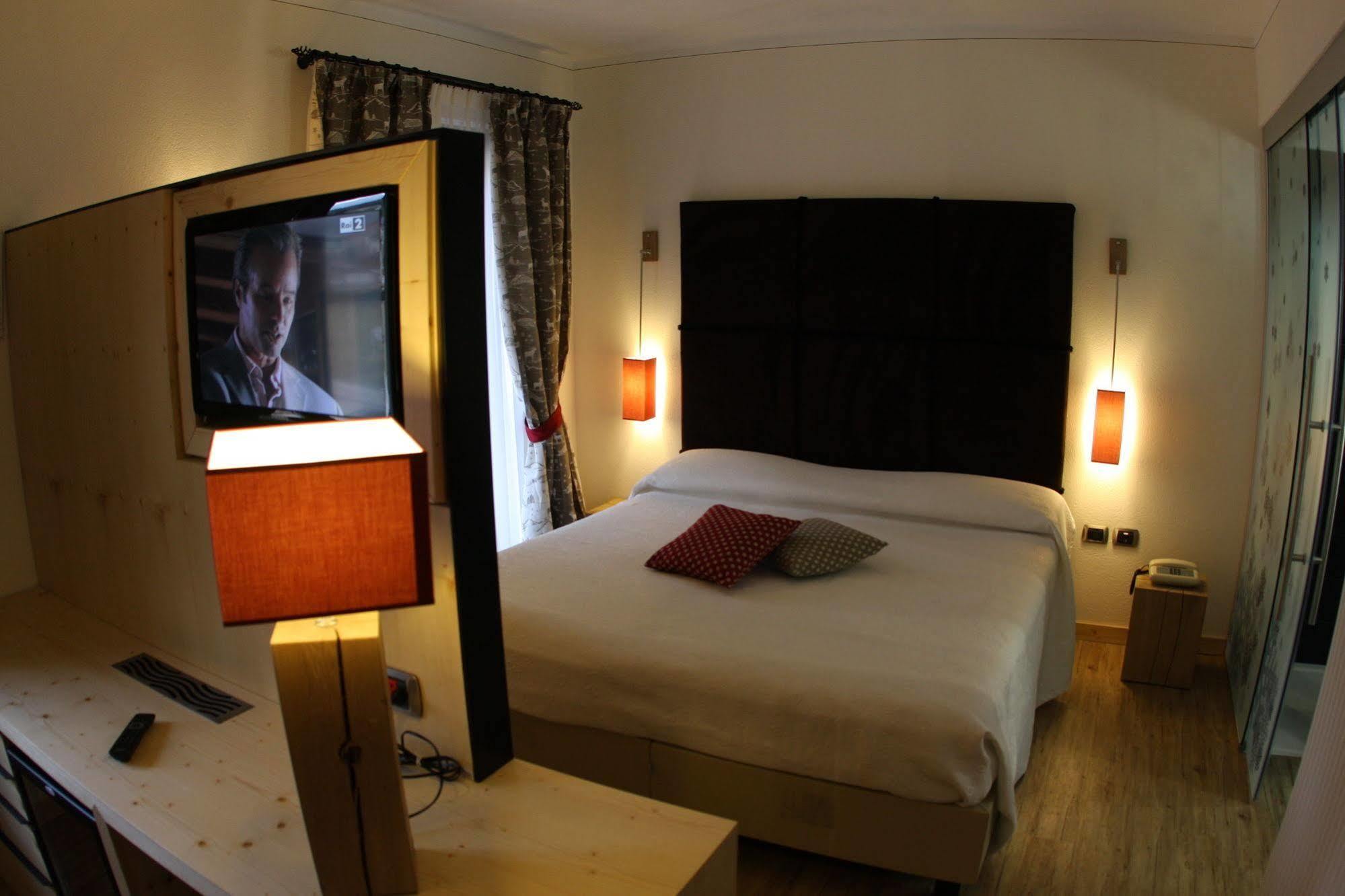 Il Piccolo Dolomiti Resort Андало Екстериор снимка